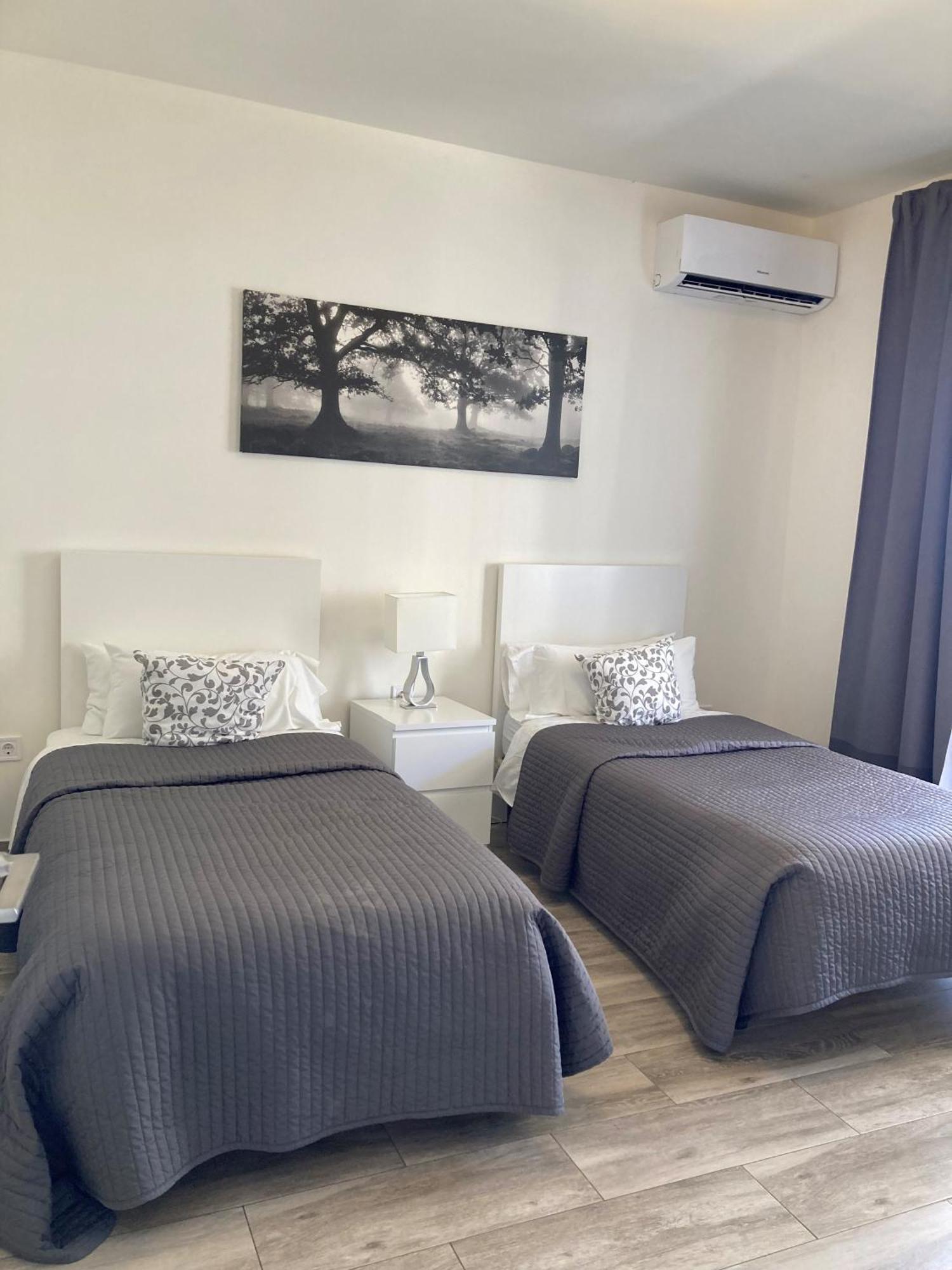 Club Maritimo At Ronda Iii Apartment